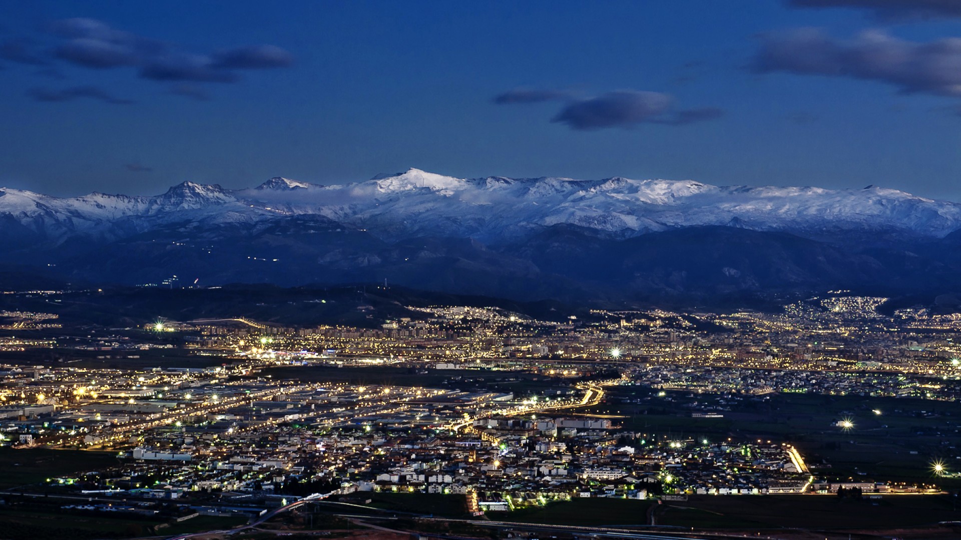 ¡GRANADA lo tiene todo!