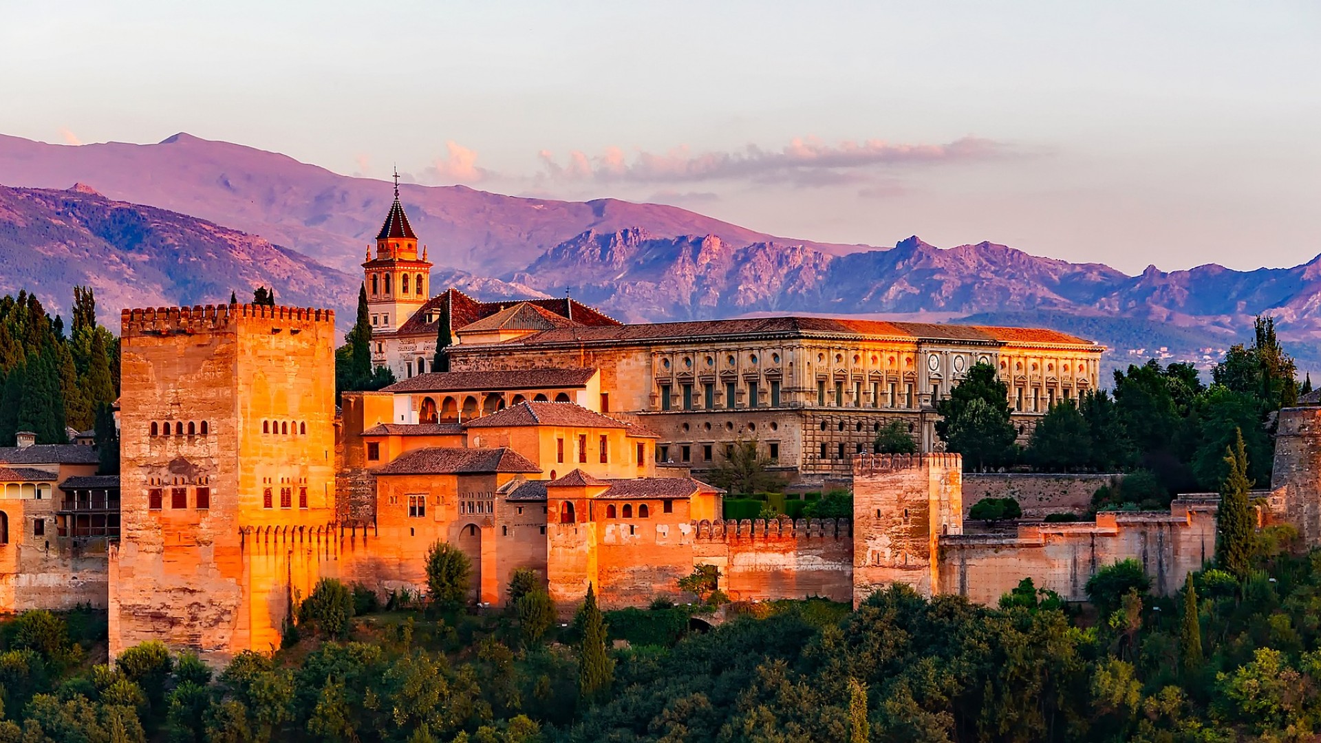 El privilegio de disfrutar de un piso de lujo con vistas en Granada