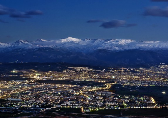 ¡GRANADA lo tiene todo!