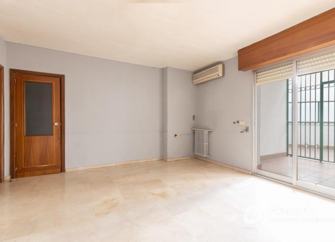 Piso en venta pleno centro de Granada