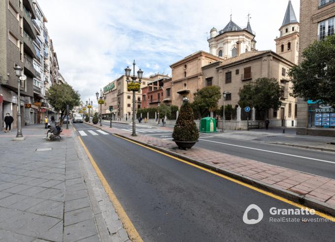 Ático en pleno centro de Granada