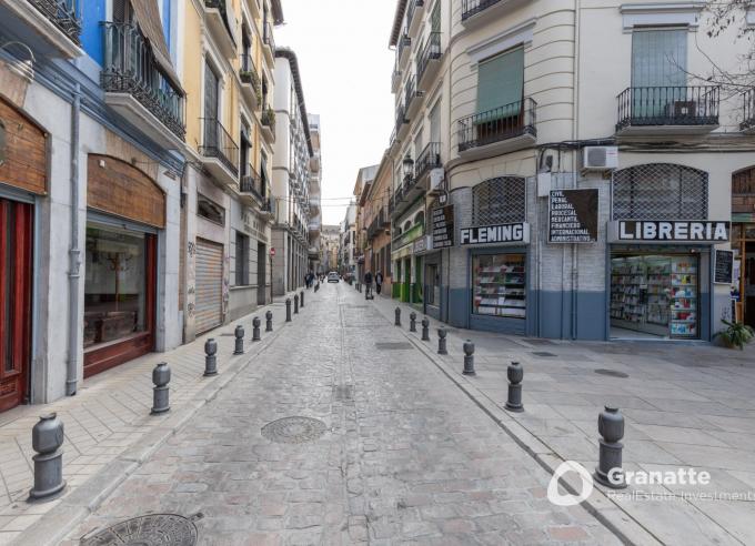 Piso en venta en el Centro de Granada