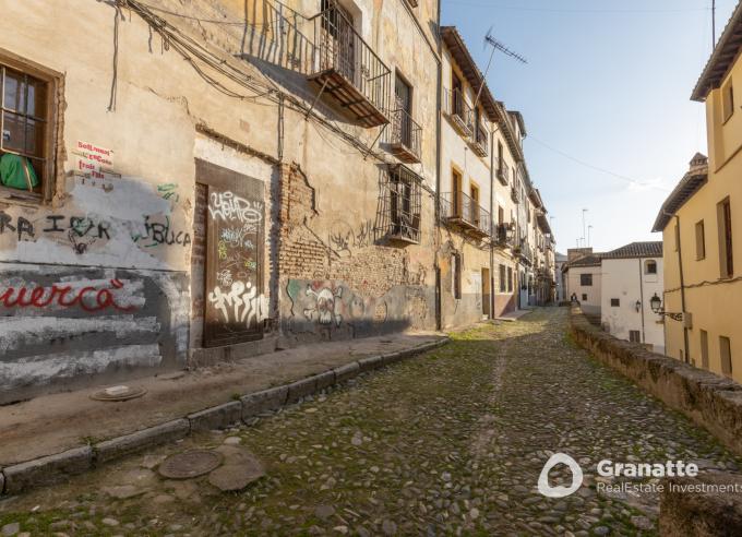 Edificio en Venta en Paseo de los Tristes