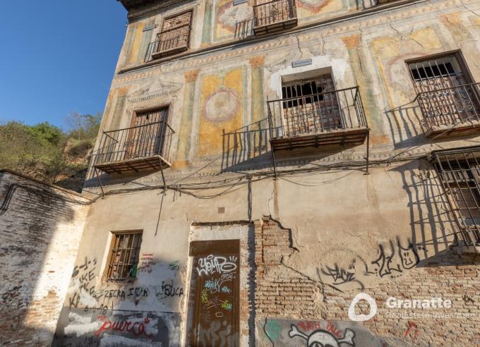 Edificio en Venta en Paseo de los Tristes