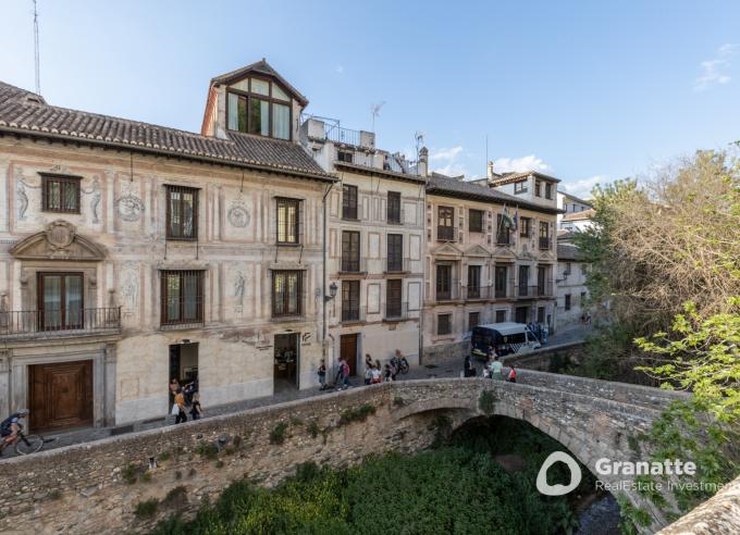 Edificio en Venta en Paseo de los Tristes