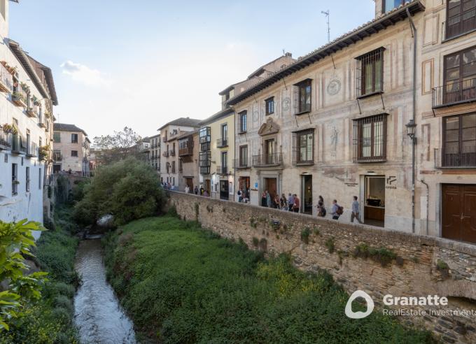 Edificio en Venta en Paseo de los Tristes