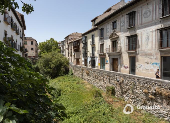 Edificio en Venta en Paseo de los Tristes