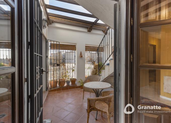 Piso con maravillosa terraza y vistas panorámicas a las ciudad