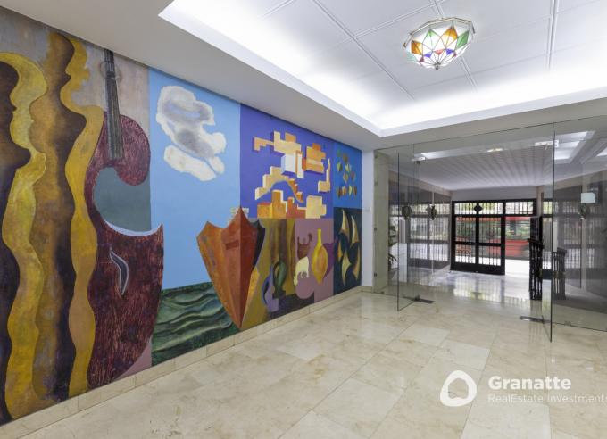 Piso cerca del centro de Granada para reformar