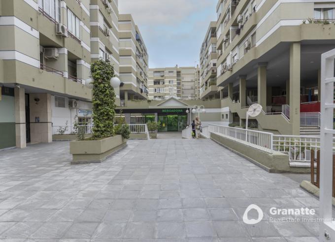 Piso cerca del centro de Granada para reformar