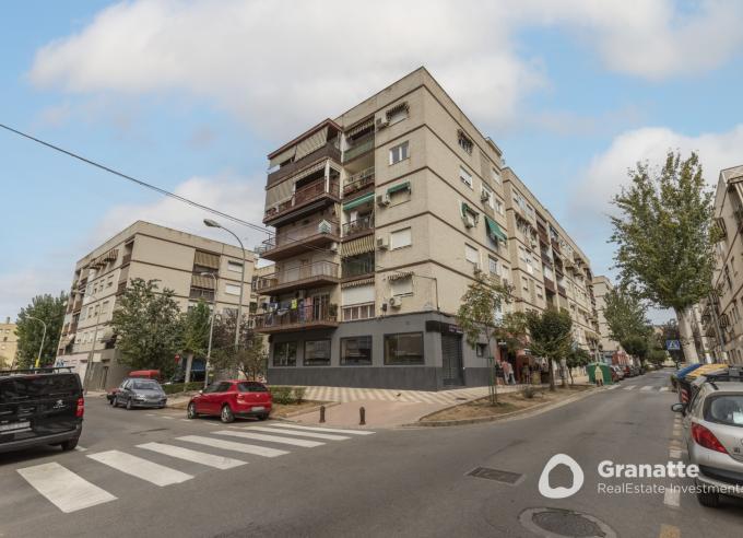 Piso en venta en Granada en el Barrio de Mirasierra