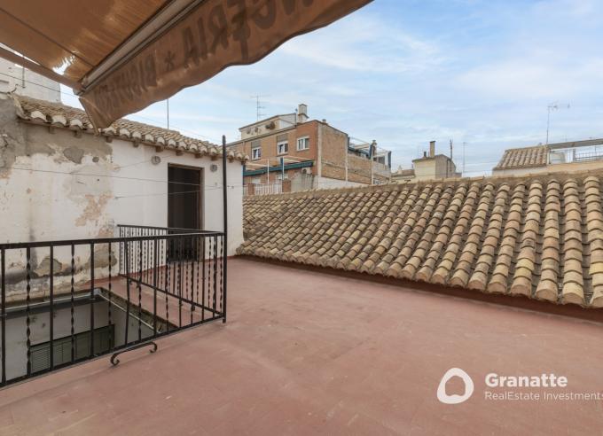 Coqueto piso en centro de Granada