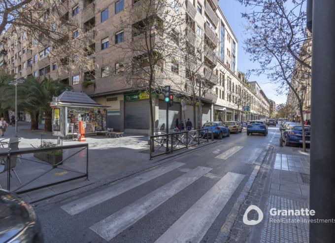 Piso en quinta planta con garaje en pleno centro