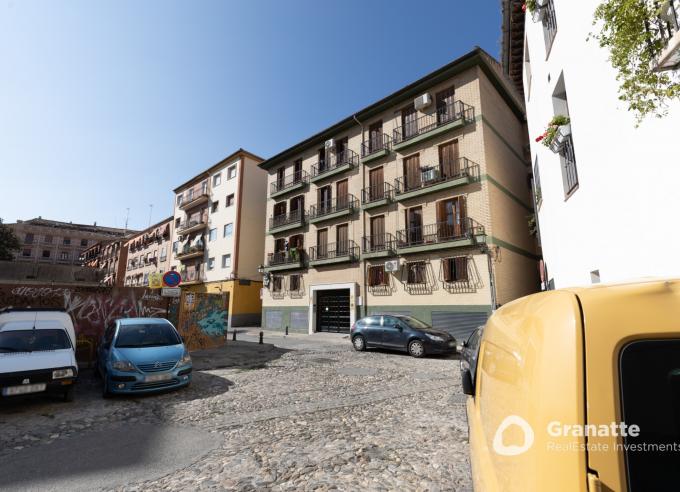 Piso en venta totalmente amueblado y equipado.