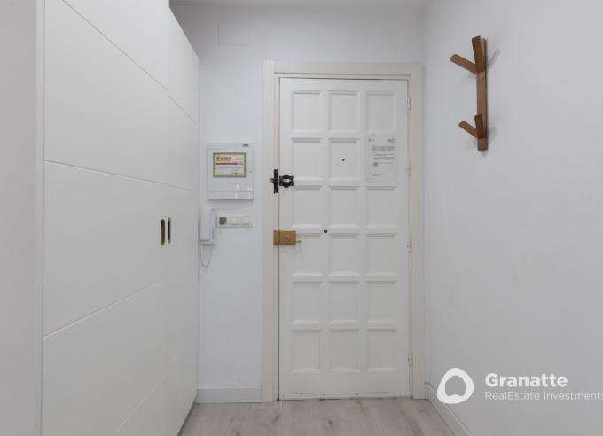 Piso en venta totalmente amueblado y equipado.