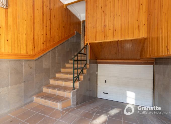Piso en venta totalmente amueblado y equipado.