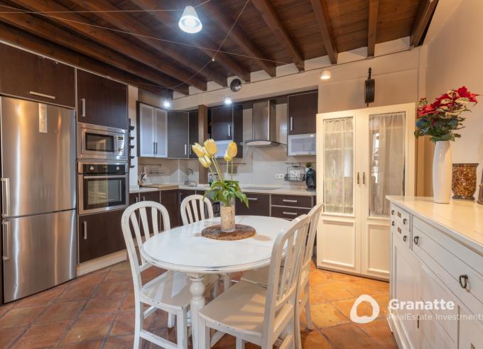 Piso junto a Gran Vía en venta