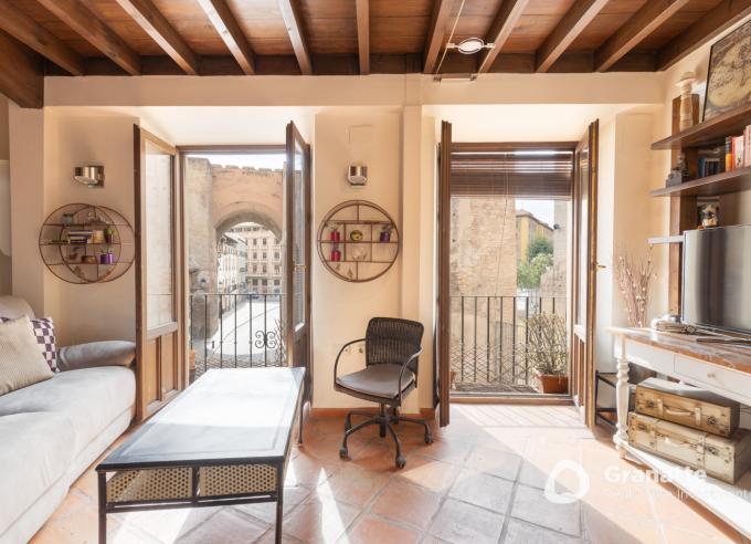 Piso junto a Gran Vía en venta