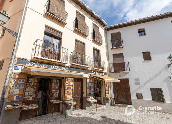 Piso junto a Gran Vía en venta