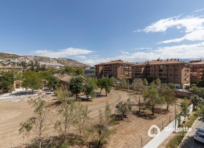 Piso en venta en los Alminares