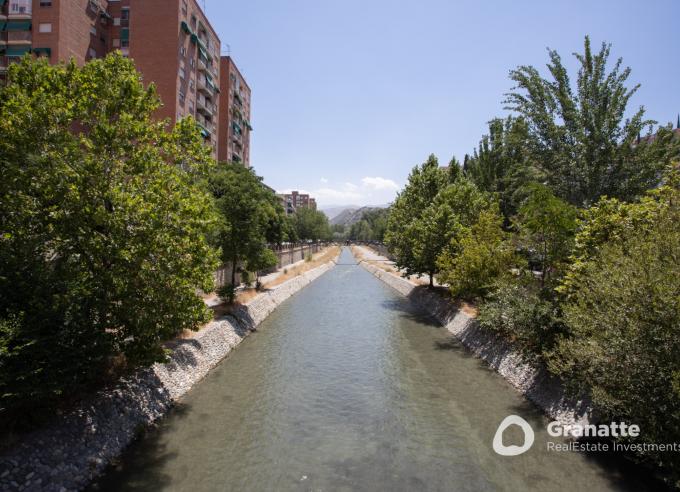 Piso en venta en quinta planta con vistas.