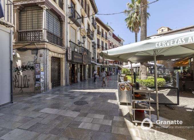 Edificio en Catedral Granada